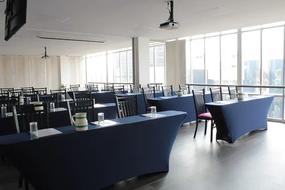 Salón Carrera Hotel B Urban Xaman Ciudad de México Salón Carrera Hotel B Urban Xaman Ciudad de México